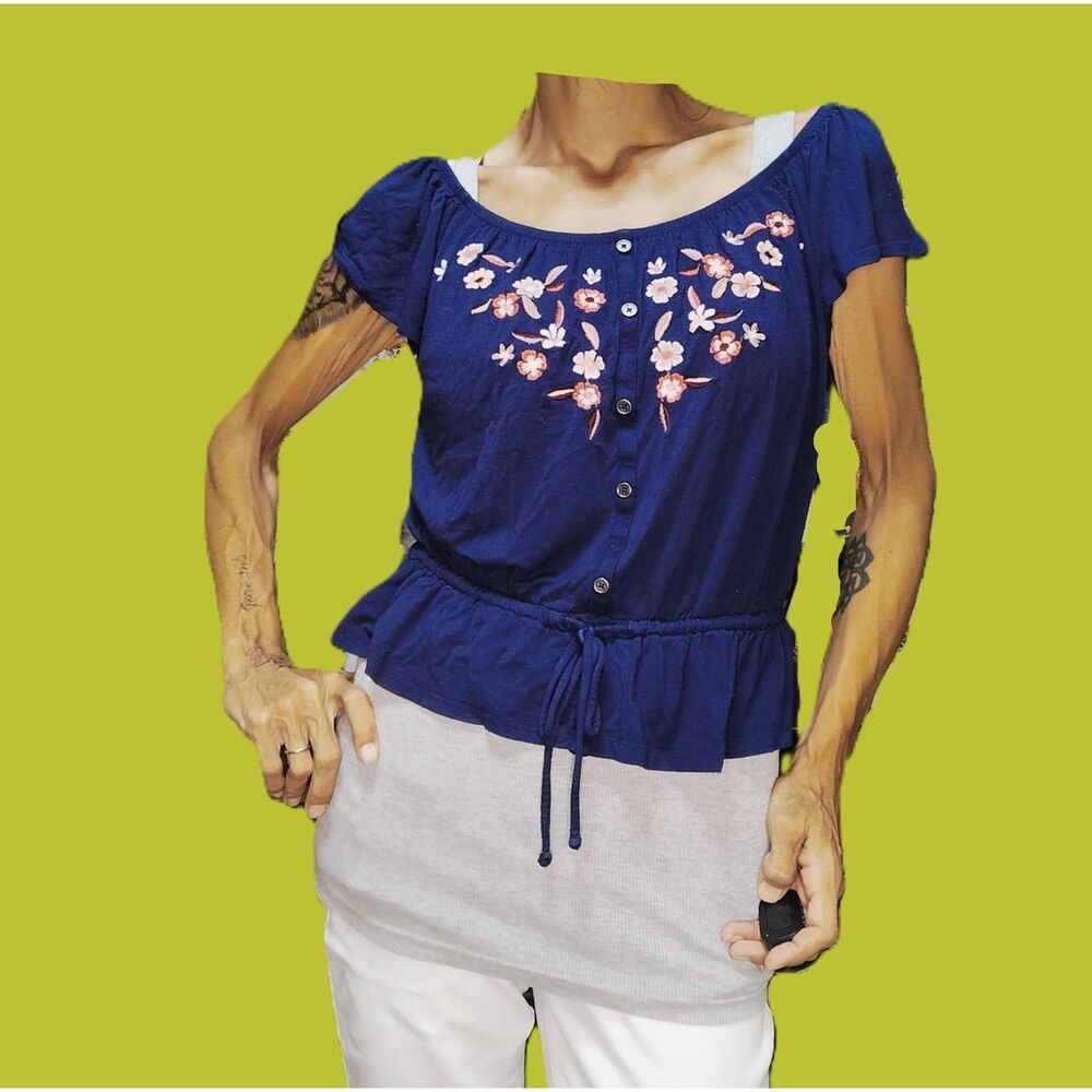 Aeropostale Navy Blue Floral Embroidered Button Tie Waist Crop Top Size Small